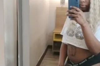 Im Only Texting n Answering Re... - Image 1