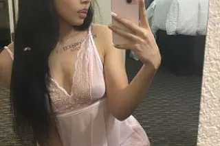 😍 PETITE BOMBSHELL 💦CREAMY TRE... - Image 1