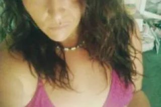 Confident and ready to mingle.... - Image 4